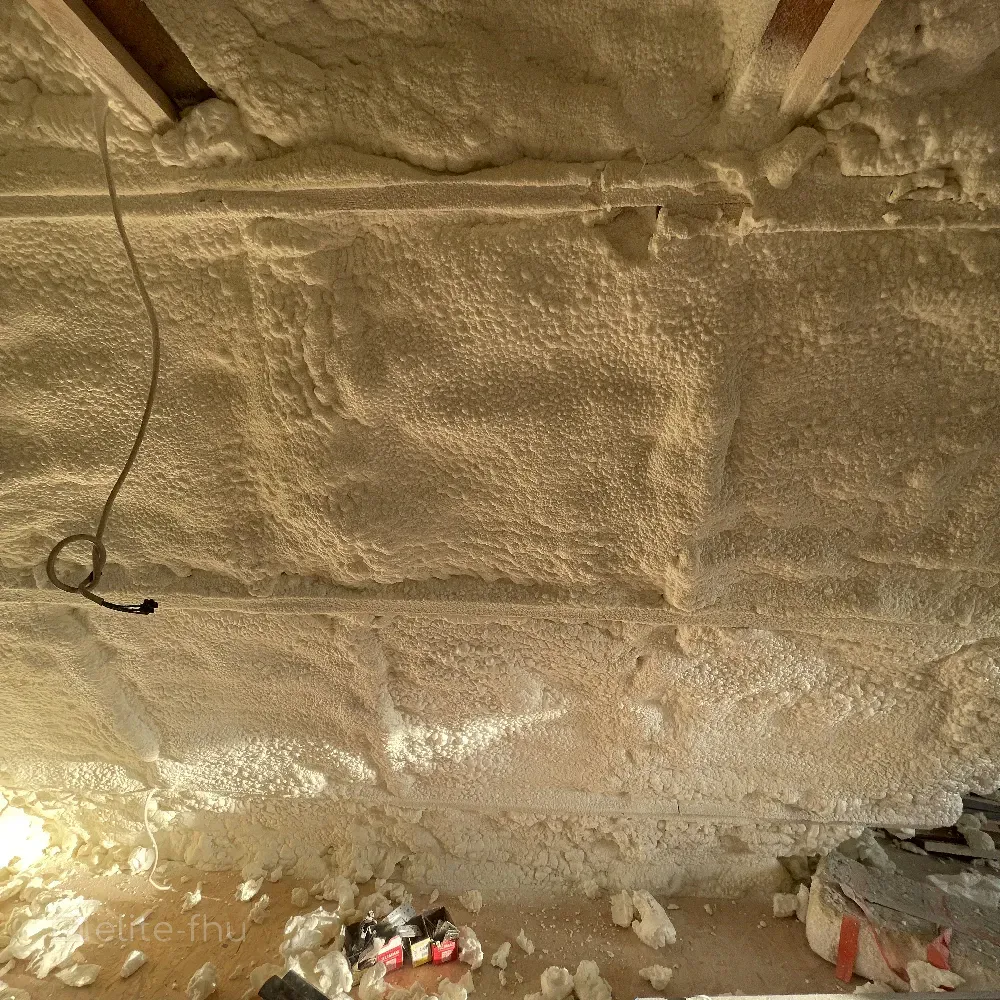 Izolacja  pianą PUR Jędrzejów