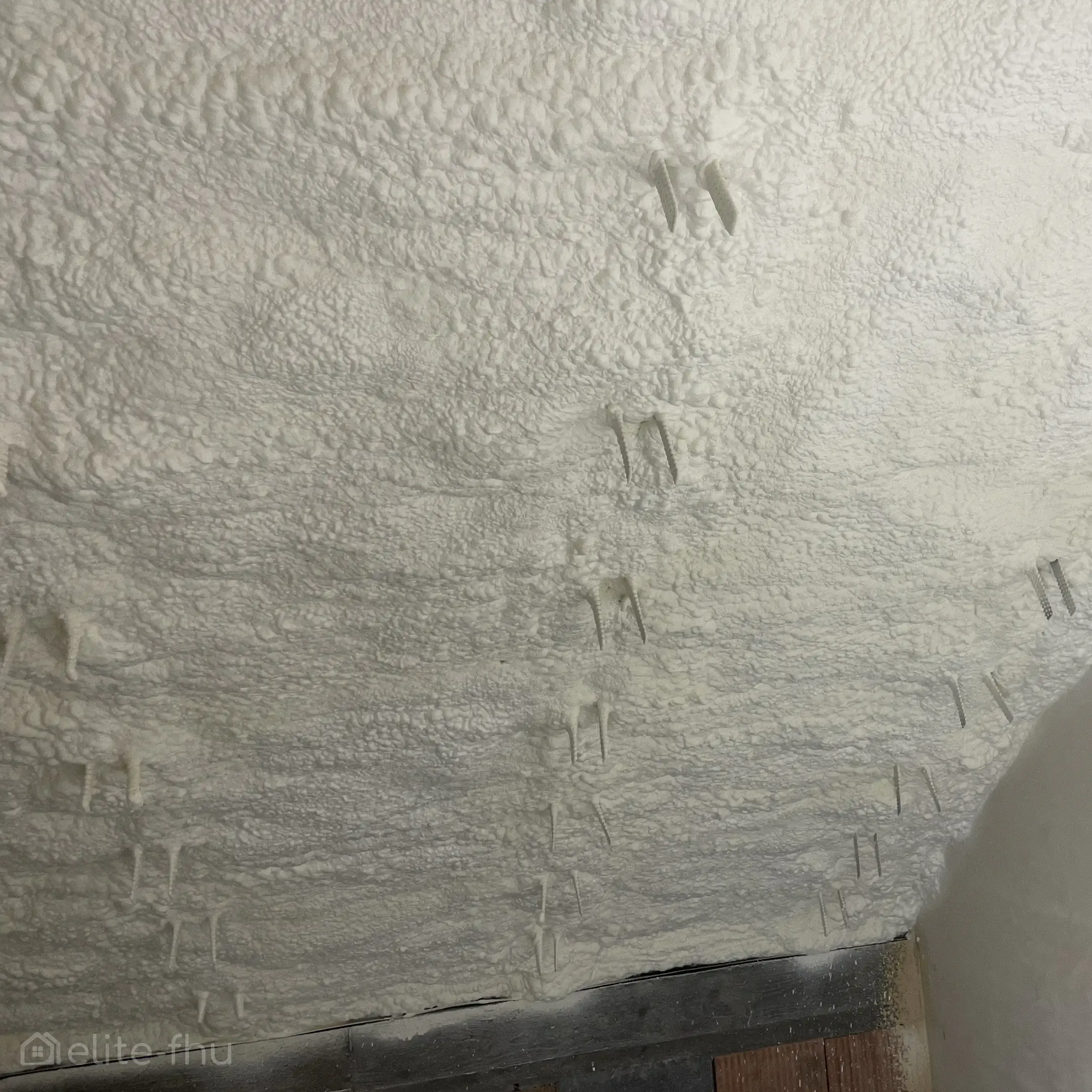 Ocieplenie pianą PUR Buczek